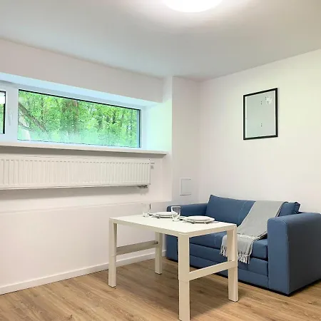 2 Min To Subway, Good Localisation, Batorego 16 A6 * Warsaw